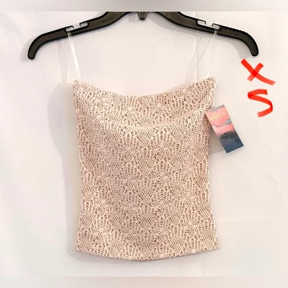 Elegant Lace Camisole - Cream - Picture 1 of 3